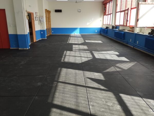 Fine dense-grained gymnasium tile - Image 7